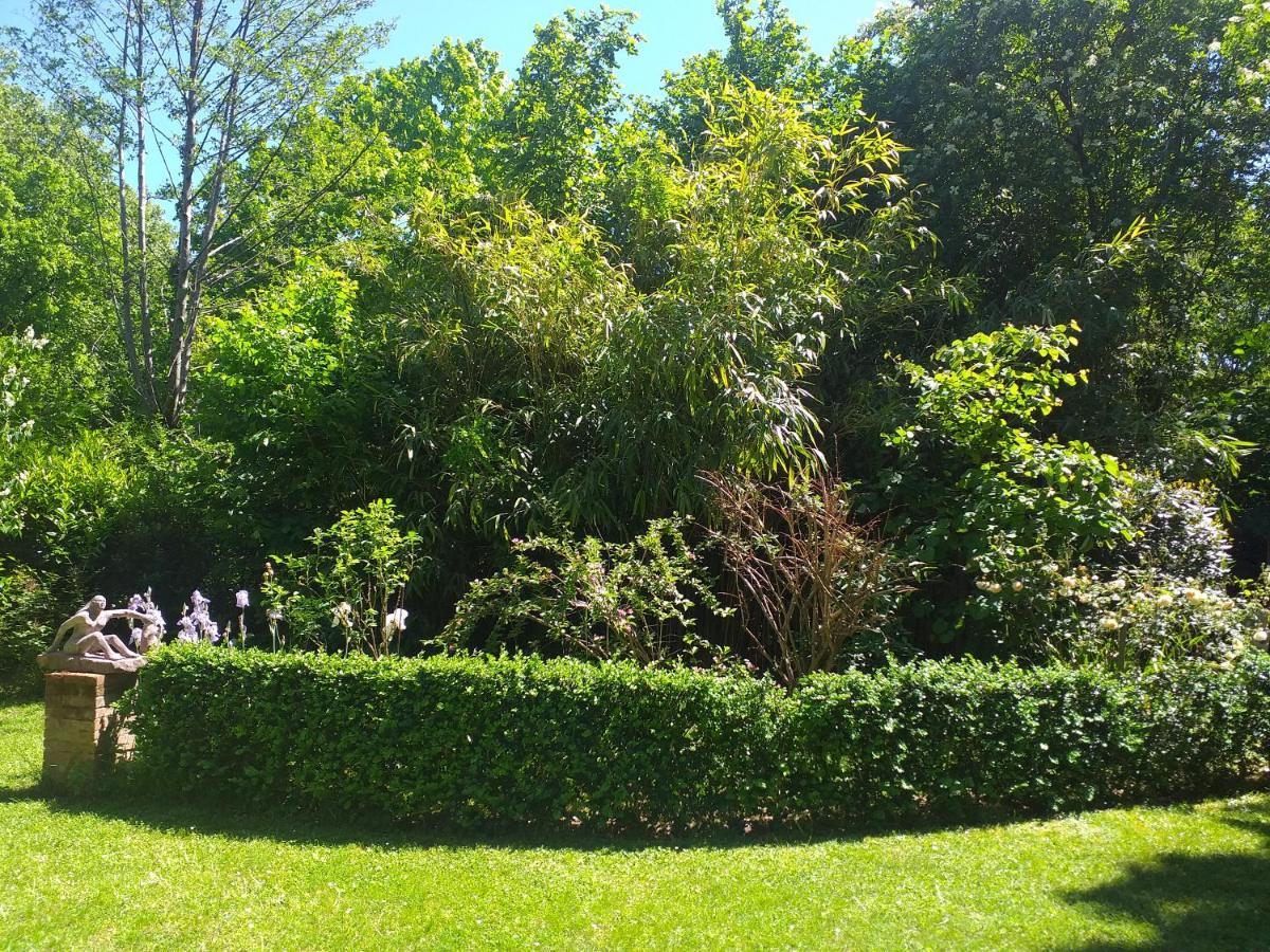 Le Jardin Secret Bed and Breakfast Saint-Antonin Eksteriør billede